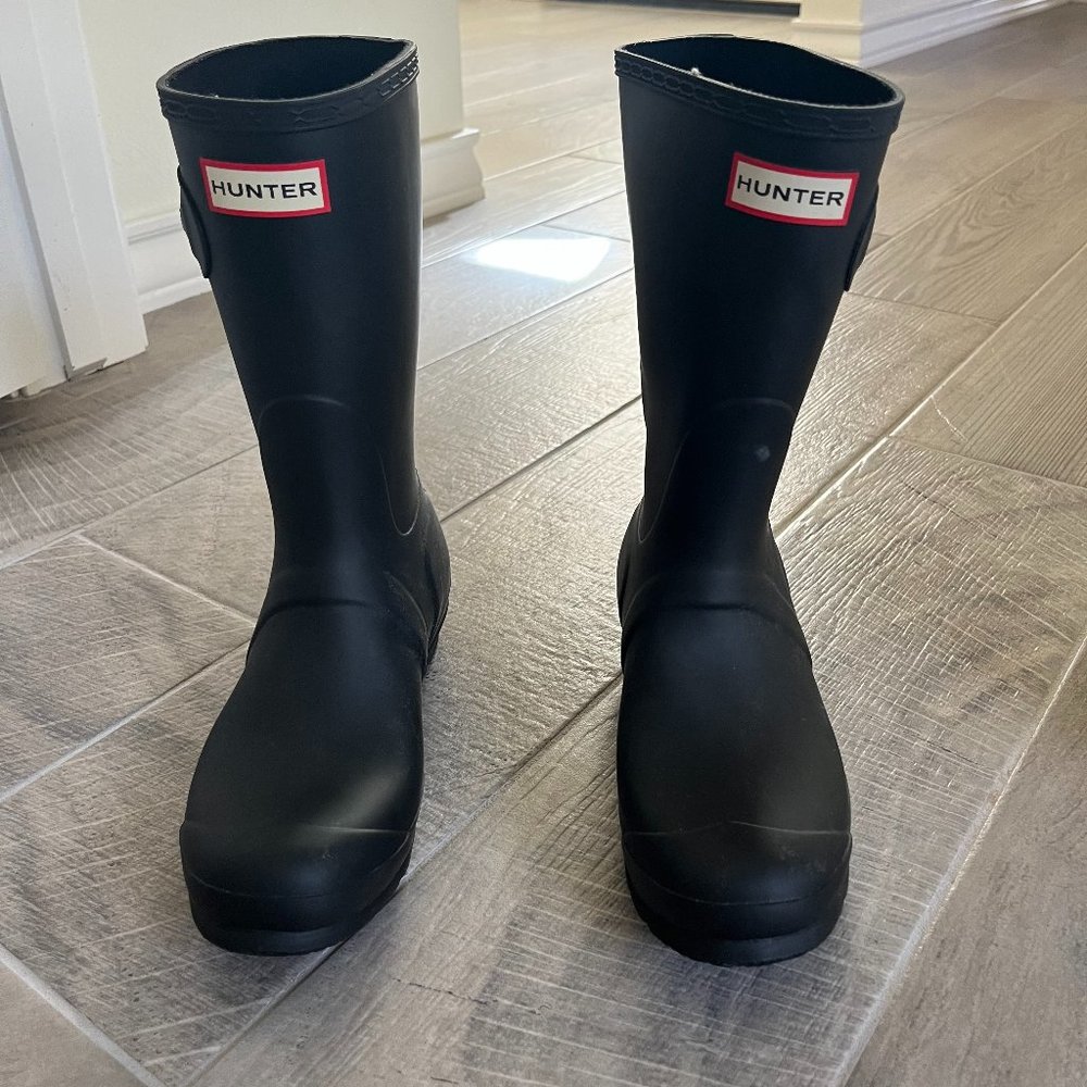 hunter boots- worn once
